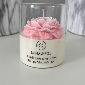 Custom Candle Gift for Mom – Flower Soy Candle – Mother's Day Present
